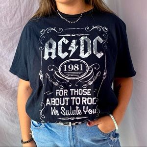 AC/DC Branded Band Tee 🎤
